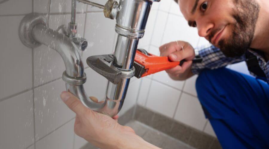 Professional same day plumber services in Helena, MO